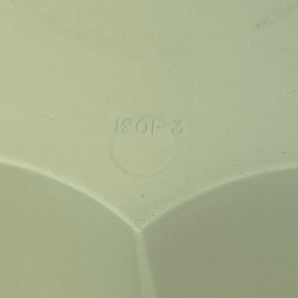 Vintage Tupperware Green Jello Mold Container - Picture 7 of 11